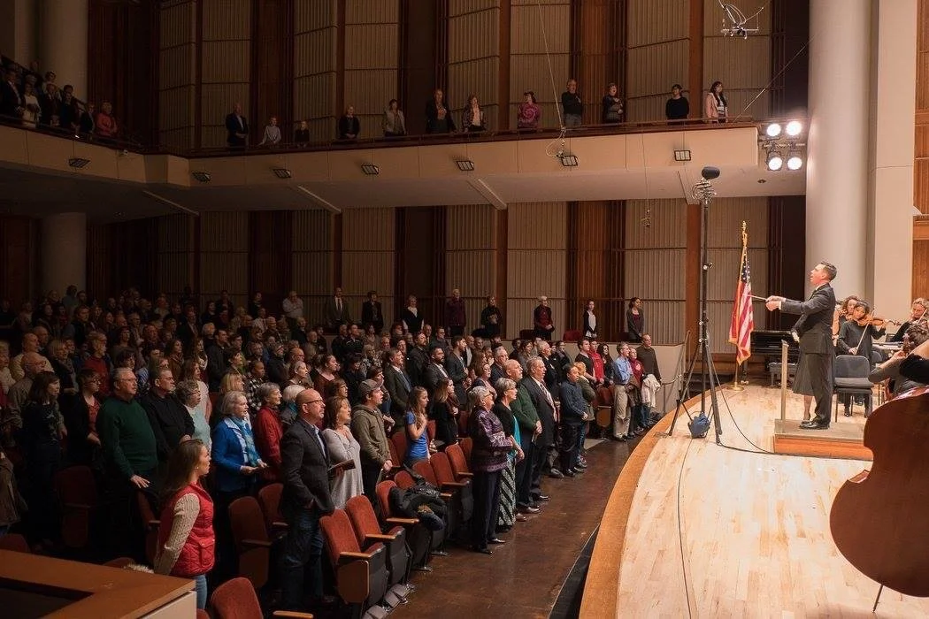Douglas Droste performance photo